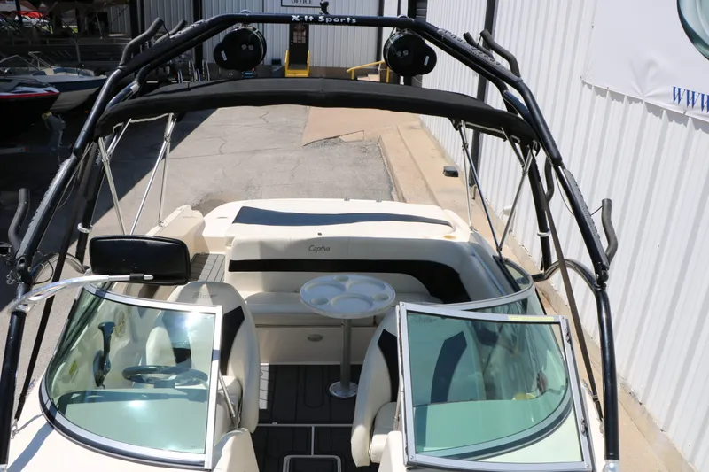 Slide: The Image of Rinker Captiva 212 2004 - 28