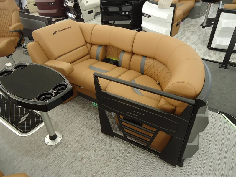 Slide: The Image of Starcraft Marine RX 23 Q DH 2026 - 6
