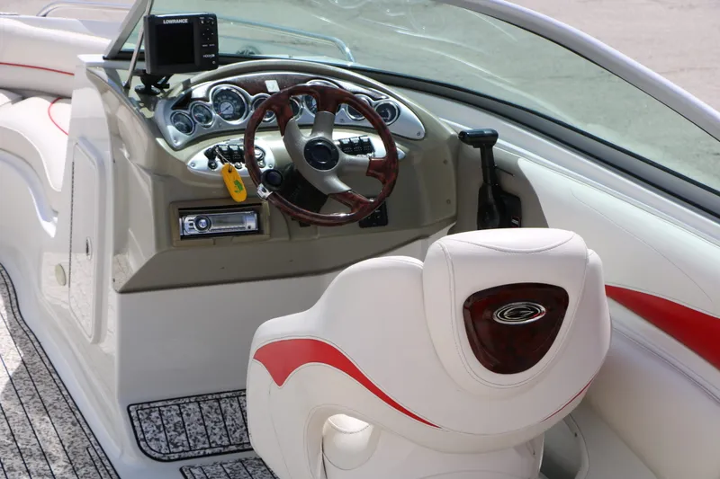 Slide: The Image of Crownline Boats 220 LS 2007 - 20