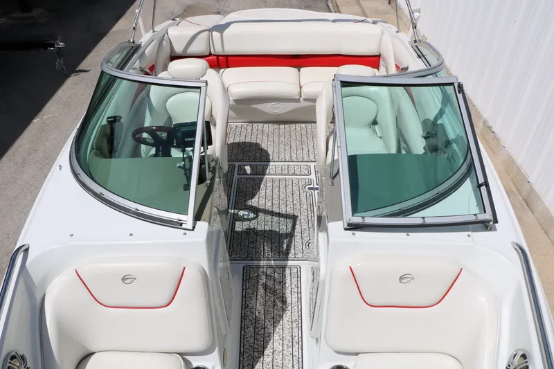 Slide: The Image of Crownline Boats 220 LS 2007 - 29