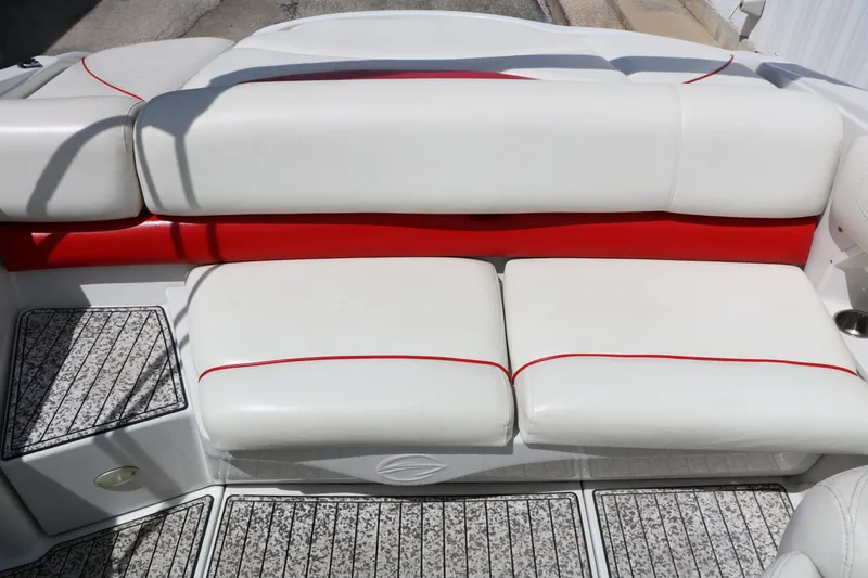 Slide: The Image of Crownline Boats 220 LS 2007 - 33