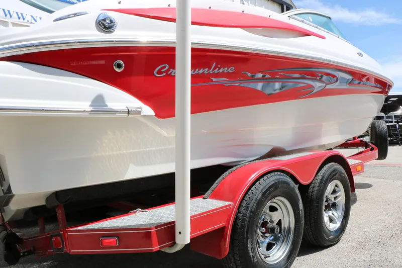 Slide: The Image of Crownline Boats 220 LS 2007 - 4