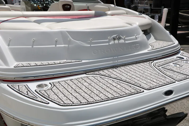 Slide: The Image of Crownline Boats 220 LS 2007 - 7