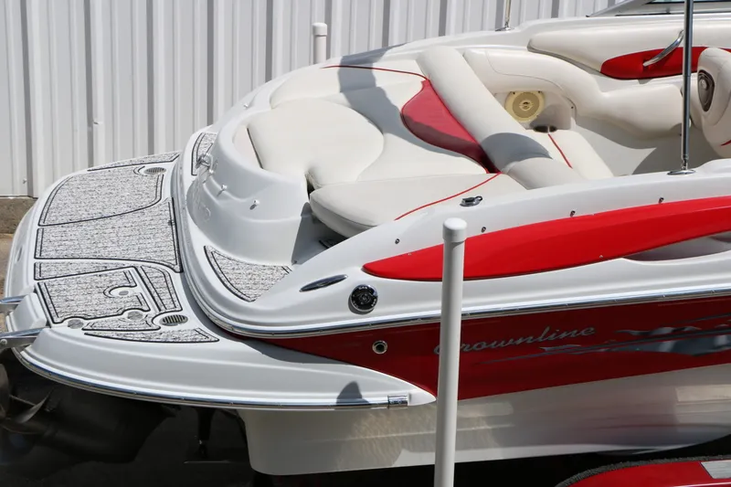 Slide: The Image of Crownline Boats 220 LS 2007 - 9