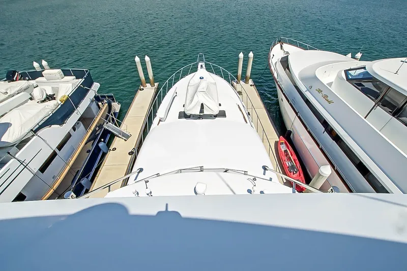 Slide: The Image of Knight & Carver Long Range Yachtfisher 1999 - 13