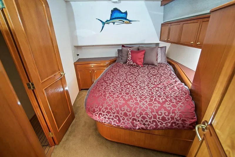 Slide: The Image of Knight & Carver Long Range Yachtfisher 1999 - 52