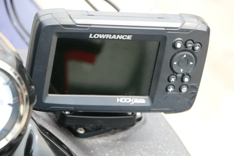 Slide: The Image of Tracker Pro 175 Team TF 2022 - 25