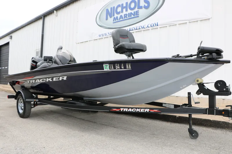 Slide: The Image of Tracker Pro 175 Team TF 2022 - 3