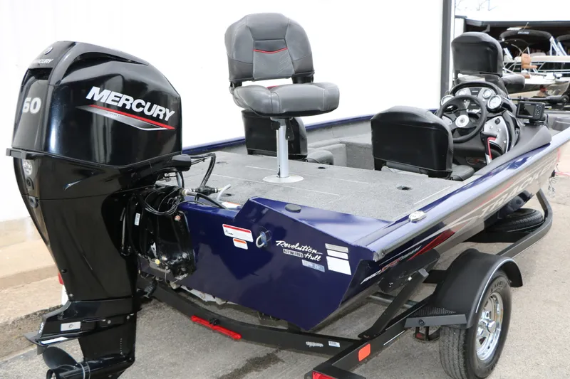 Slide: The Image of Tracker Pro 175 Team TF 2022 - 4