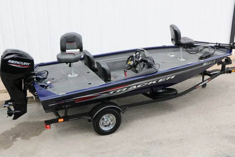 Slide: The Image of Tracker Pro 175 Team TF 2022 - 8