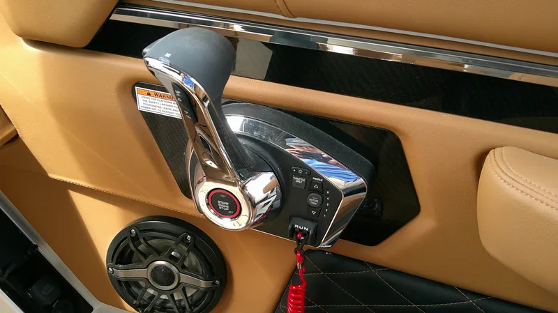 Slide: The Image of Chaparral SSX 6 2026 - 15