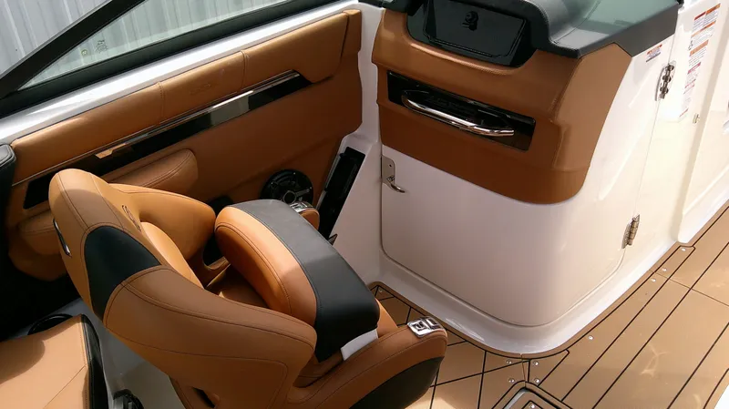 Slide: The Image of Chaparral SSX 6 2026 - 18