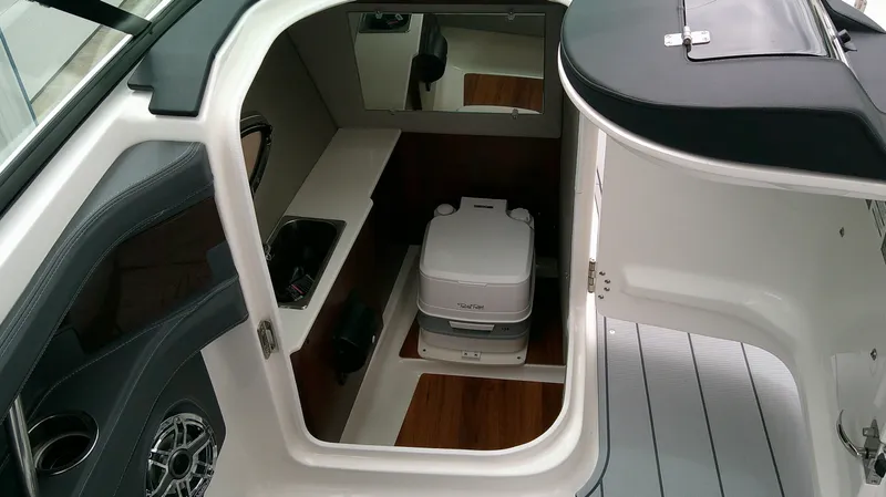 Slide: The Image of Chaparral GTS 28 2026 - 20