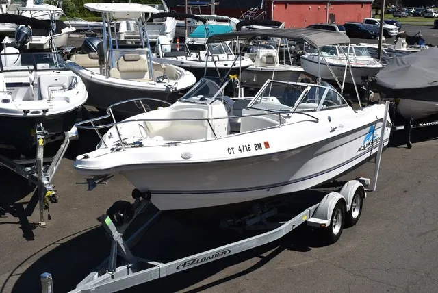 Slide: The Image of Aquasport 215 Osprey Sport Dual Console 2005 - 2