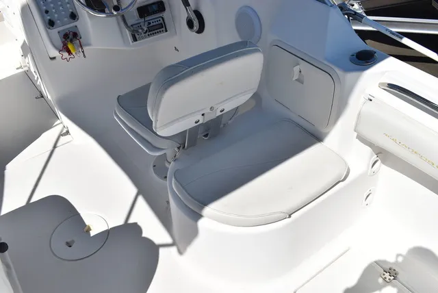 Slide: The Image of Aquasport 215 Osprey Sport Dual Console 2005 - 23