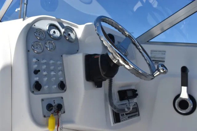 Slide: The Image of Aquasport 215 Osprey Sport Dual Console 2005 - 34