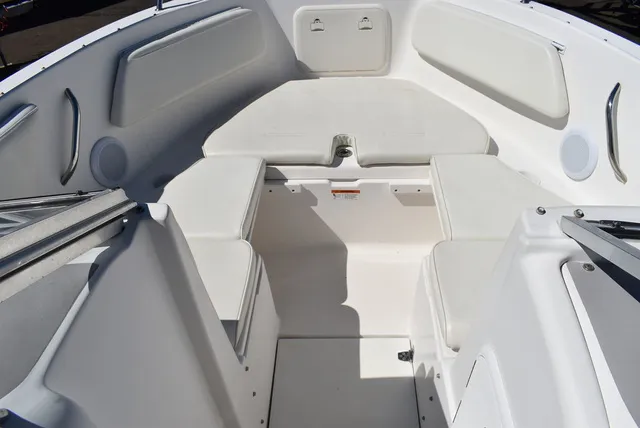 Slide: The Image of Aquasport 215 Osprey Sport Dual Console 2005 - 44