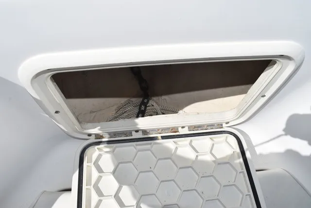 Slide: The Image of Aquasport 215 Osprey Sport Dual Console 2005 - 54