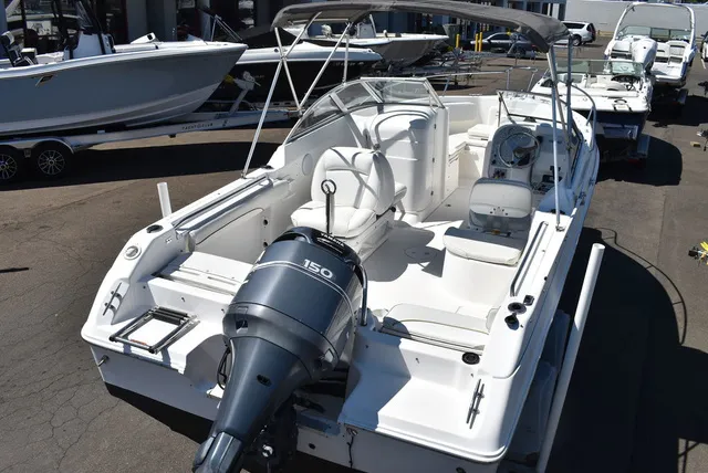 Slide: The Image of Aquasport 215 Osprey Sport Dual Console 2005 - 9