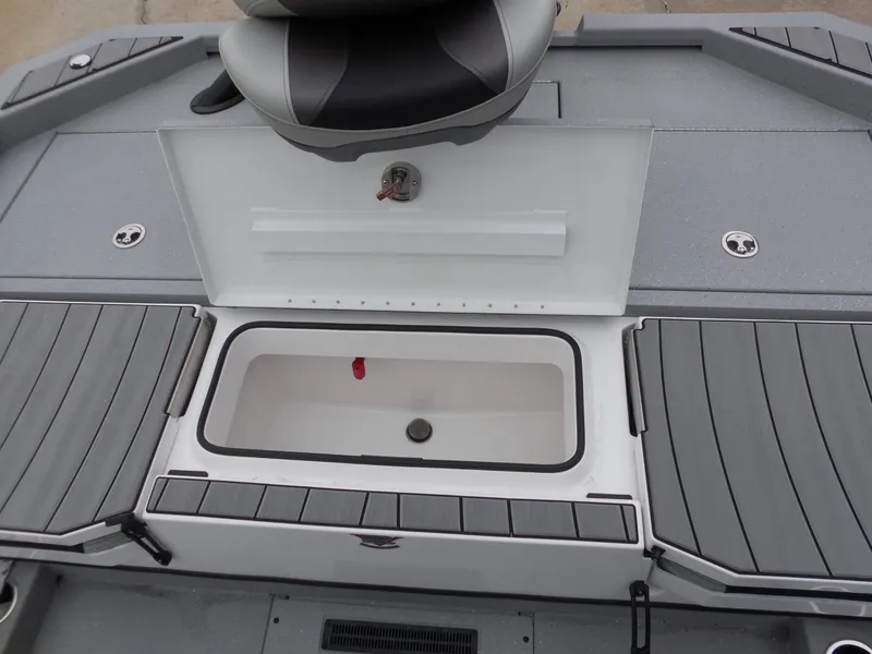 Slide: The Image of Vexus ACX 2210 2026 - 17