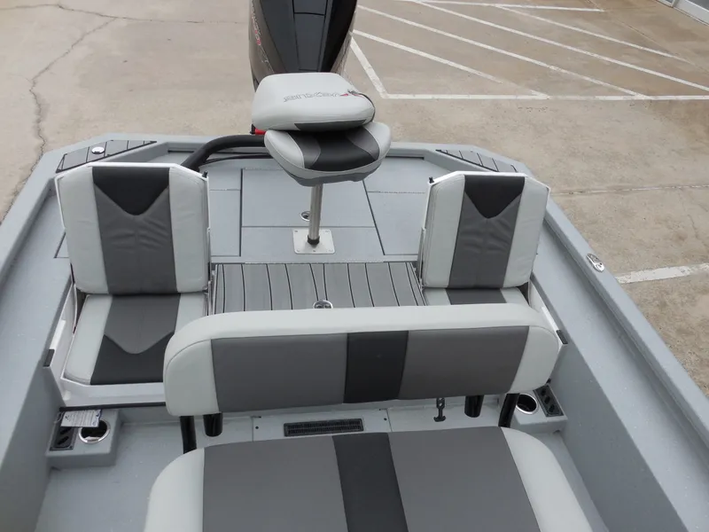 Slide: The Image of Vexus ACX 2210 2026 - 18