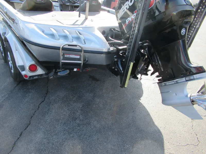 Slide: The Image of Ranger Z521C 2017 - 10