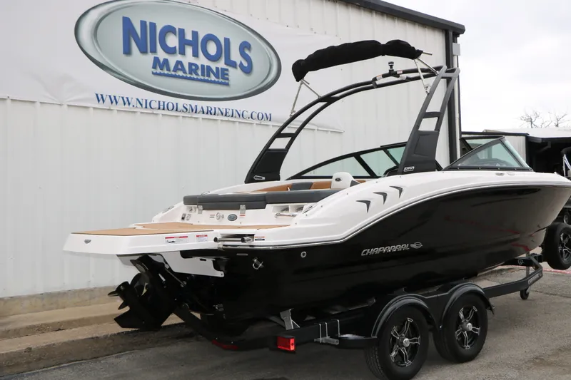 Slide: The Image of Chaparral 21 SSi 2026 - 6