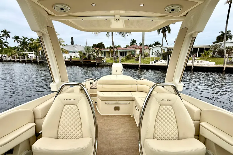 Slide: The Image of Chris-craft Launch 25 GT 2022 - 18