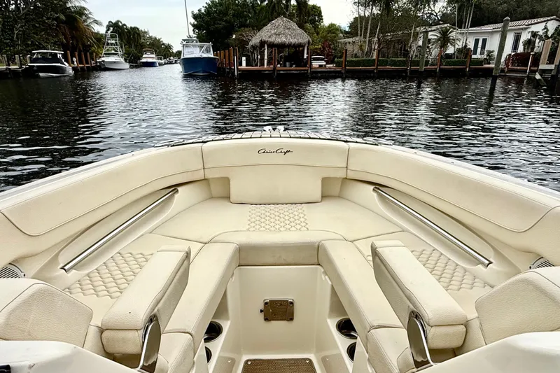 Slide: The Image of Chris-craft Launch 25 GT 2022 - 19