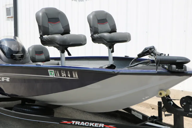 Slide: The Image of Tracker Pro 175 Team TF 2022 - 37