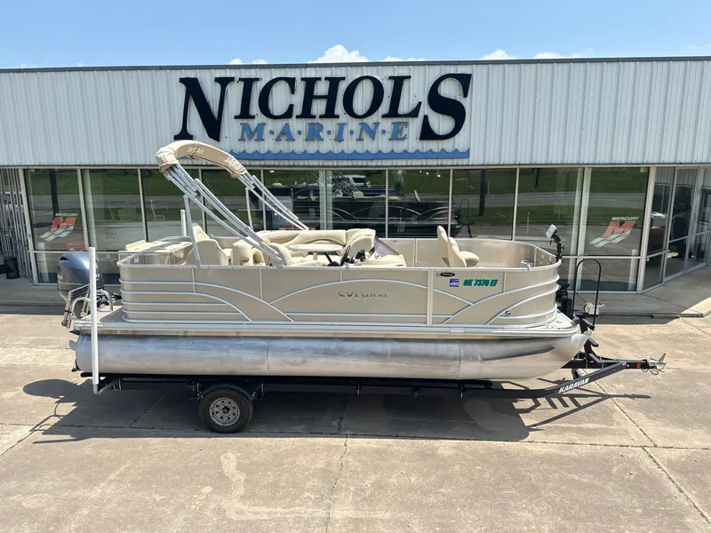 The Image of Sylvan Mirage 820 2019 - 0