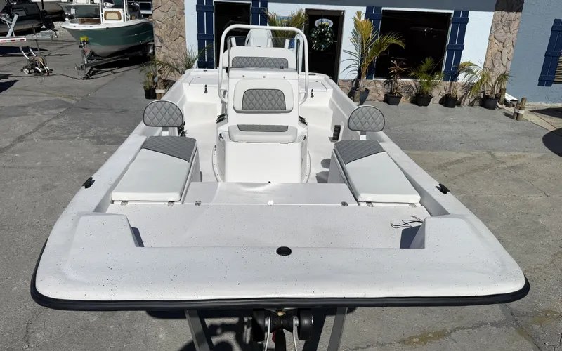 Slide: The Image of Cape Craft 21V 2025 - 1