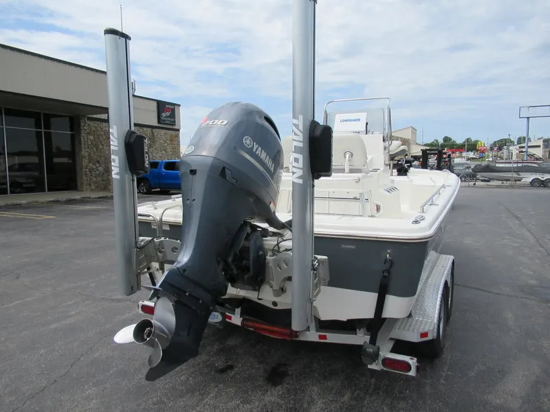 Slide: The Image of Ranger 220 BAHIA 2015 - 5