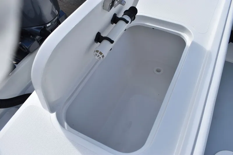 Slide: The Image of Steiger Craft 255 Chesapeake pilothouse 2026 - 21