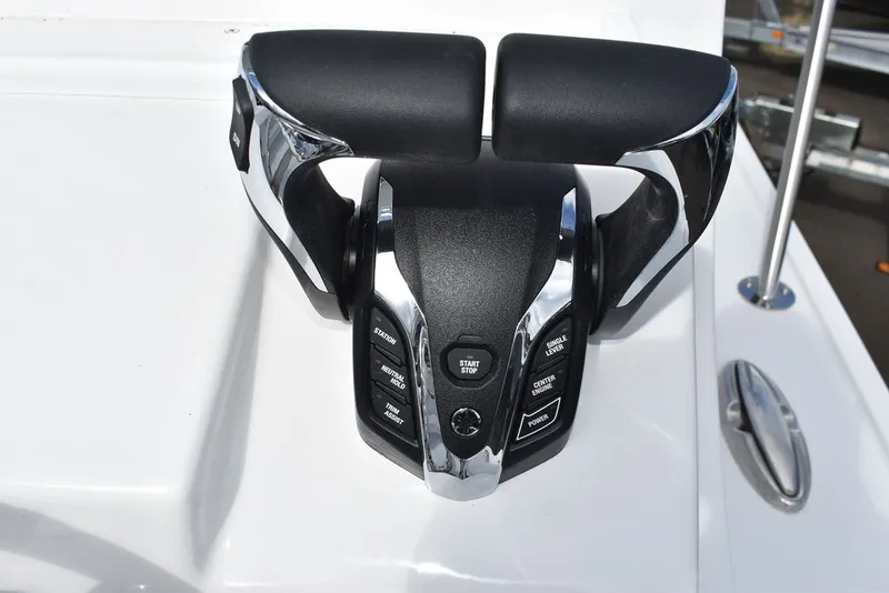 Slide: The Image of Steiger Craft 255 Chesapeake pilothouse 2026 - 28