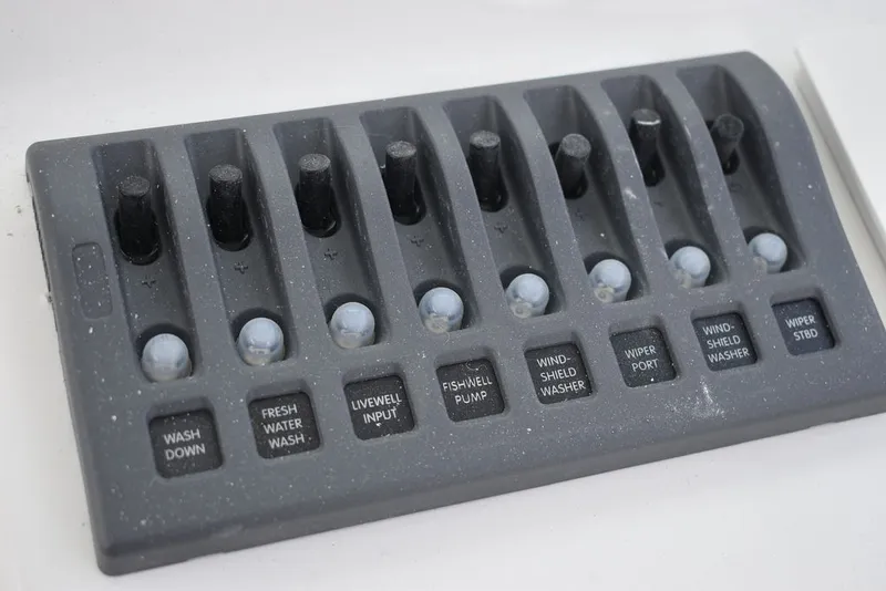 Slide: The Image of Steiger Craft 255 Chesapeake pilothouse 2026 - 46