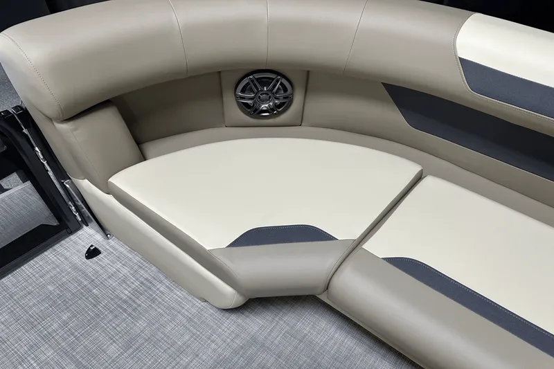 Slide: The Image of Premier 200 Sunscape 2025 - 12