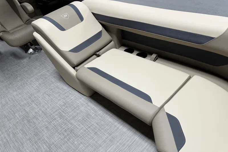 Slide: The Image of Premier 200 Sunscape 2025 - 20