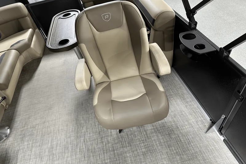 Slide: The Image of Premier 200 Sunscape 2025 - 24