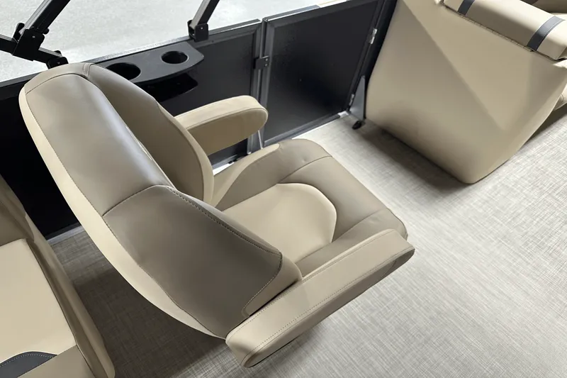 Slide: The Image of Premier 200 Sunscape 2025 - 27