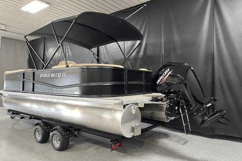 Slide: The Image of Premier 200 Sunscape 2025 - 4