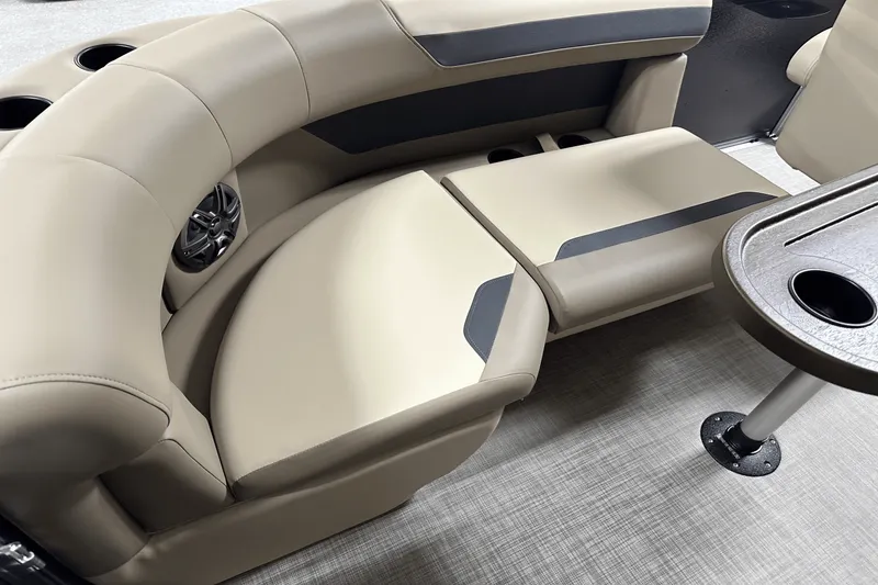 Slide: The Image of Premier 200 Sunscape 2025 - 47