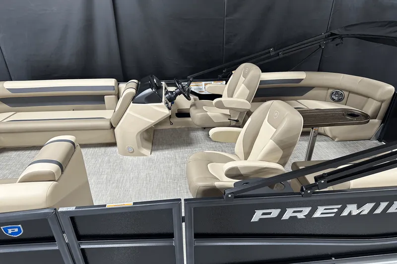 Slide: The Image of Premier 200 Sunscape 2025 - 81