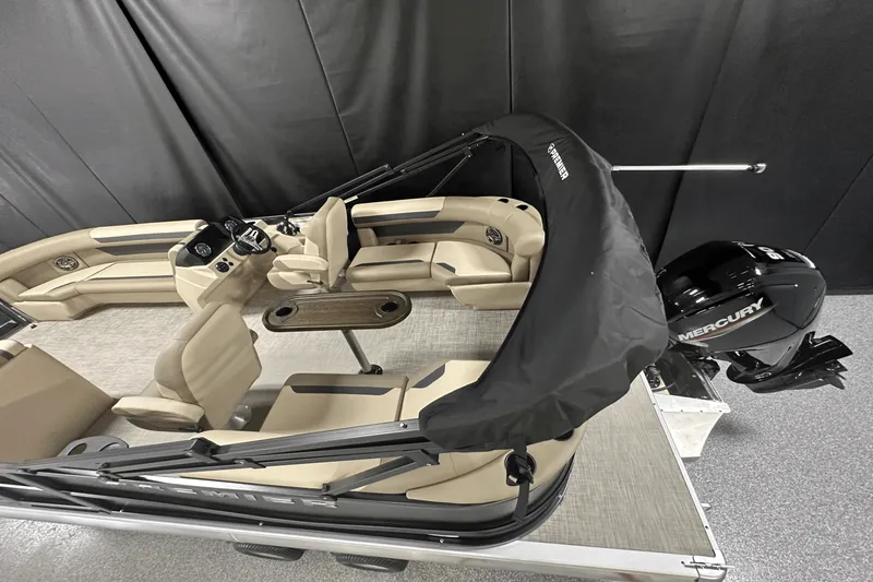 Slide: The Image of Premier 200 Sunscape 2025 - 82