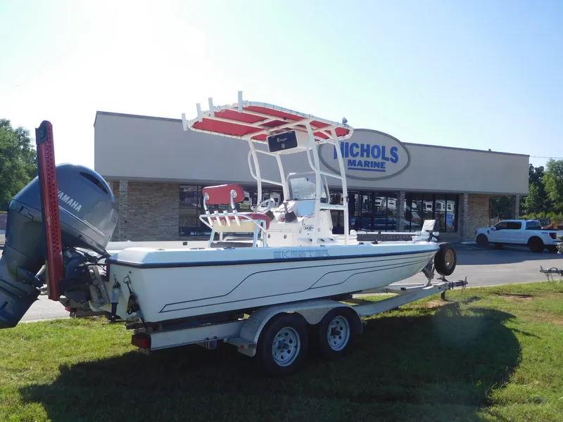 The Image of Skeeter ZX22 Bay 2004 - 0