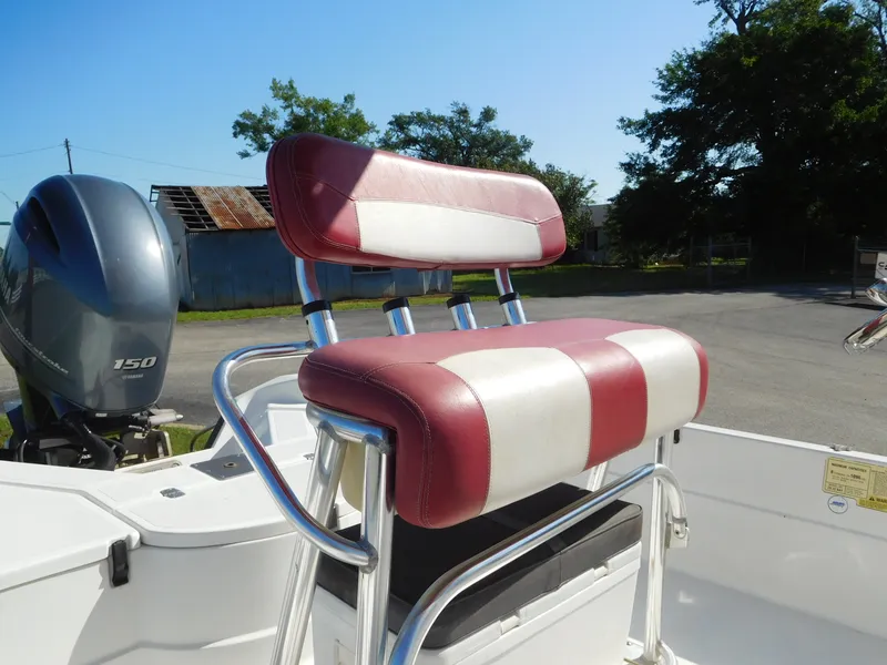 Slide: The Image of Skeeter ZX22 Bay 2004 - 20