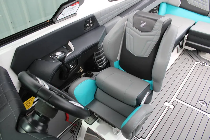 Slide: The Image of Nautique G23 2022 - 7