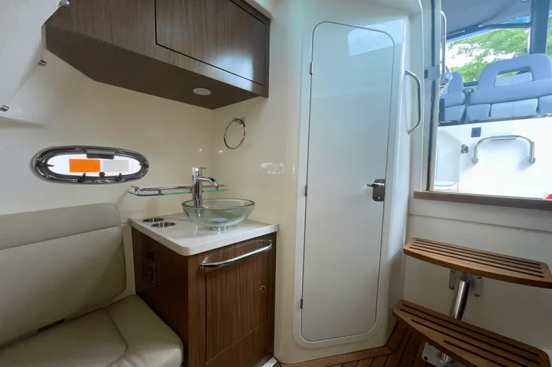 Slide: The Image of Boston Whaler 380 Outrage 2025 - 28