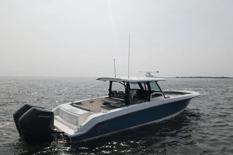 Slide: The Image of Boston Whaler 380 Outrage 2025 - 3