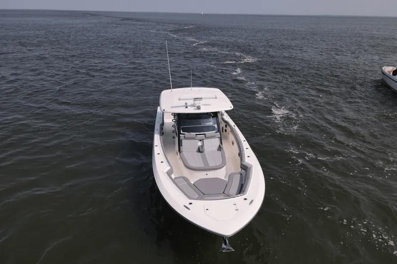 Slide: The Image of Boston Whaler 380 Outrage 2025 - 7